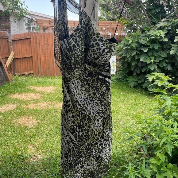Sexy NWT Silk Cheetah Halter Dress - Picture 2 of 5